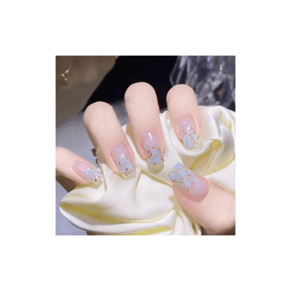 ARTIFICIAL NAILS 1606/979/1608