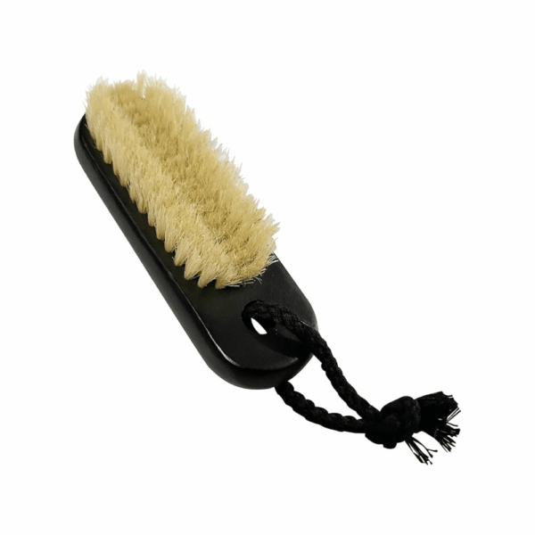 B/T WOODEN NAIL BRUSH BLACK BT554